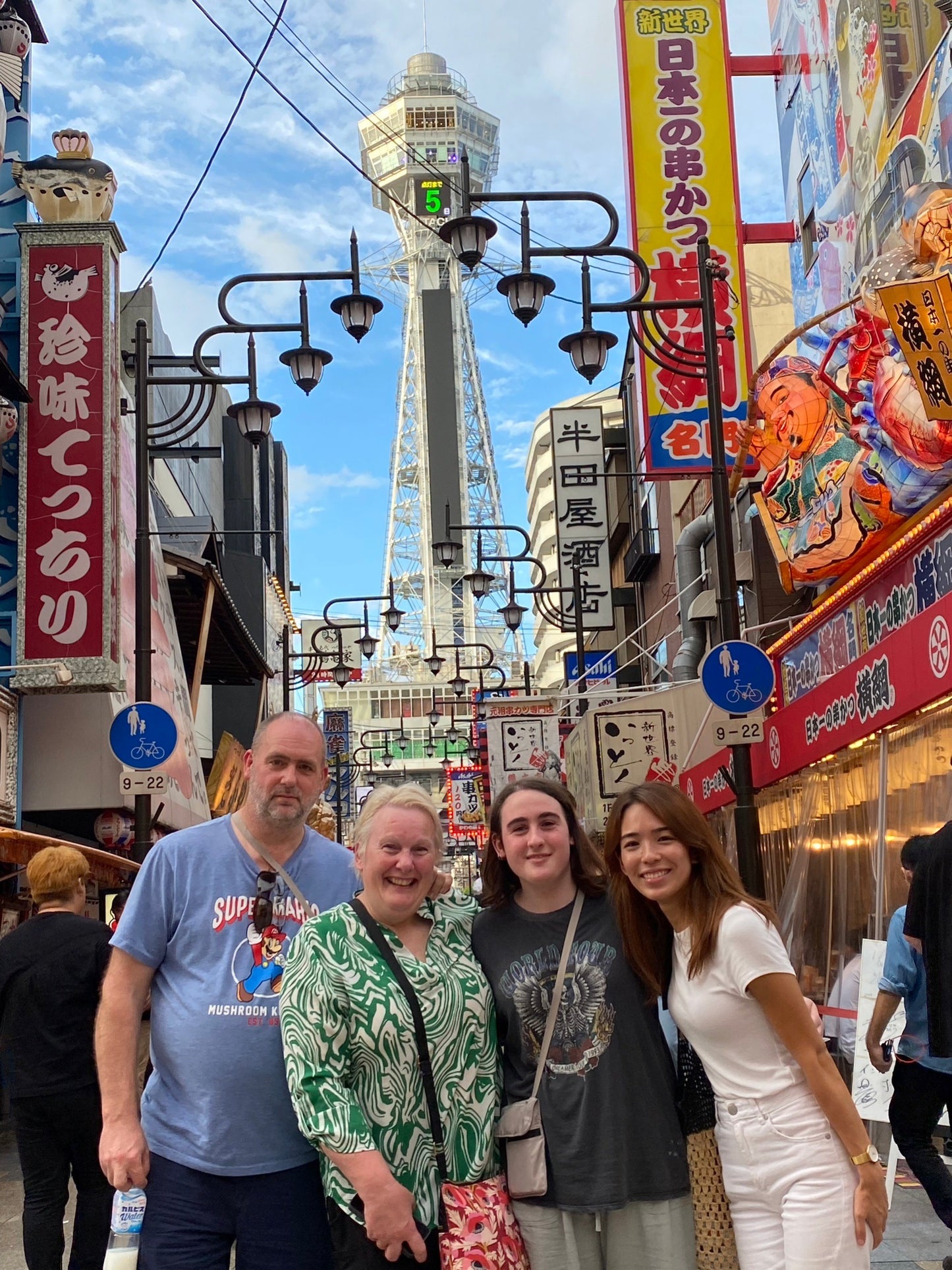 Osaka street food evening tour: Osaka's soul food delights